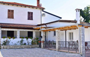 Apartments with a parking space Zambratija, Umag - 22658